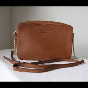 Michael Kors Women’s Jet Set Lg Crossbody